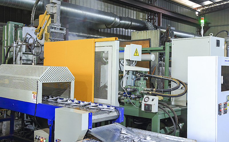 压铸设备压铸设备 (2)